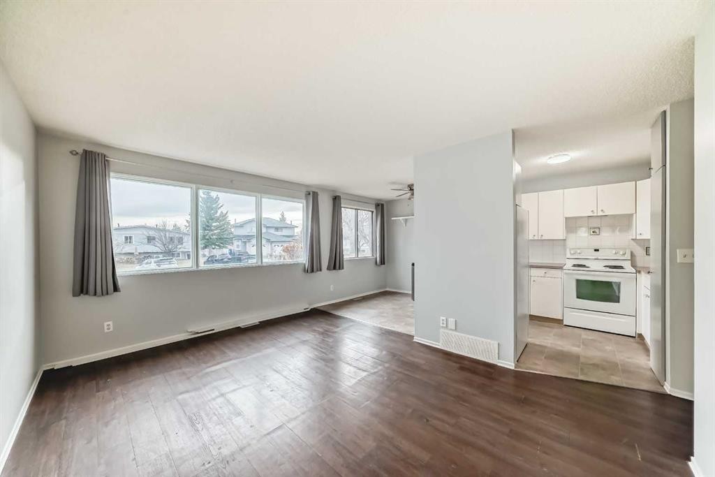 









16


Beaver Dam

Place Northeast,
Calgary,




AB
T2K 4X3


