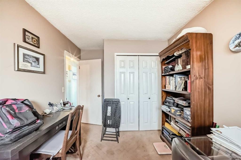 









16


Beaver Dam

Place Northeast,
Calgary,




AB
T2K 4X3

