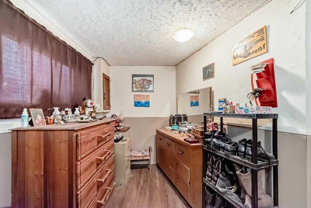 









16


Beaver Dam

Place Northeast,
Calgary,




AB
T2K 4X3


