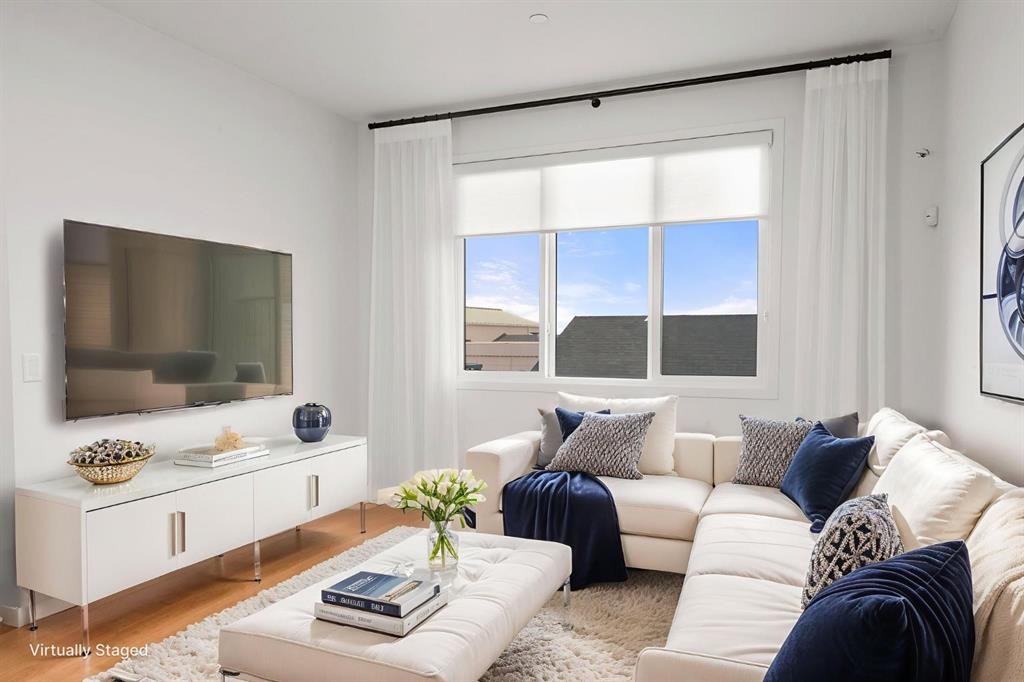 









76


Lucas

Common Northwest,
Calgary,




AB
T3P 2B4

