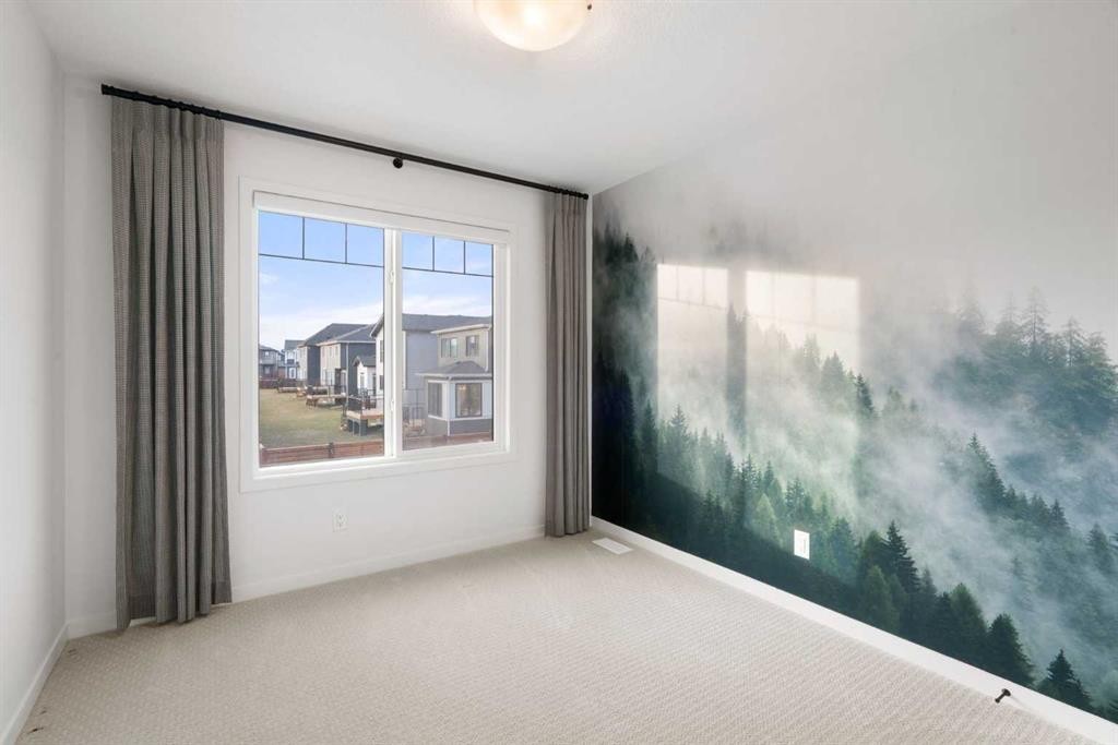 









76


Lucas

Common Northwest,
Calgary,




AB
T3P 2B4

