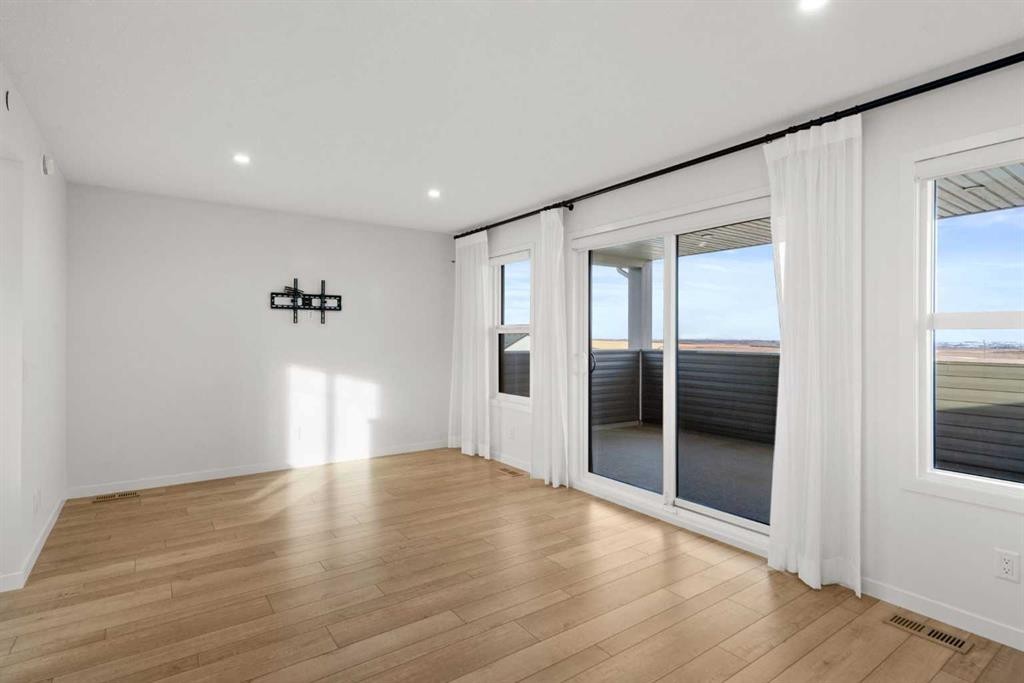 









76


Lucas

Common Northwest,
Calgary,




AB
T3P 2B4

