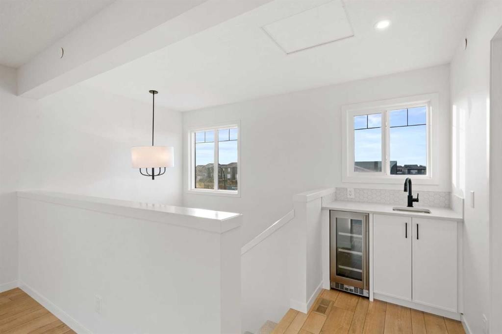 









76


Lucas

Common Northwest,
Calgary,




AB
T3P 2B4

