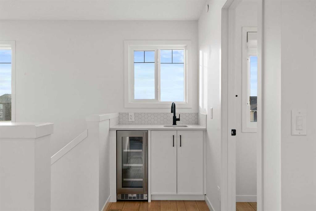 









76


Lucas

Common Northwest,
Calgary,




AB
T3P 2B4

