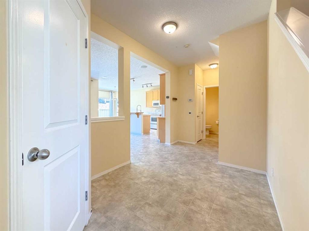 









21


Panamount

Hill Northwest,
Calgary,




AB
T3K 5R8

