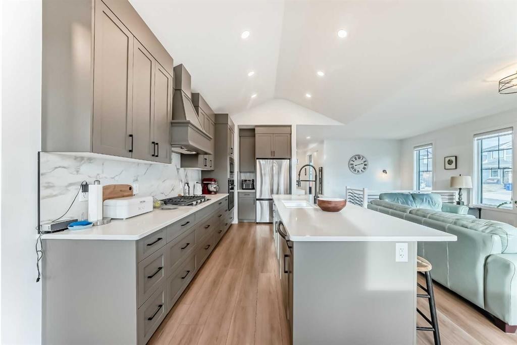 









568


Grayling

Bend,
Rural Rocky View County,




AB
T3Z 0H6

