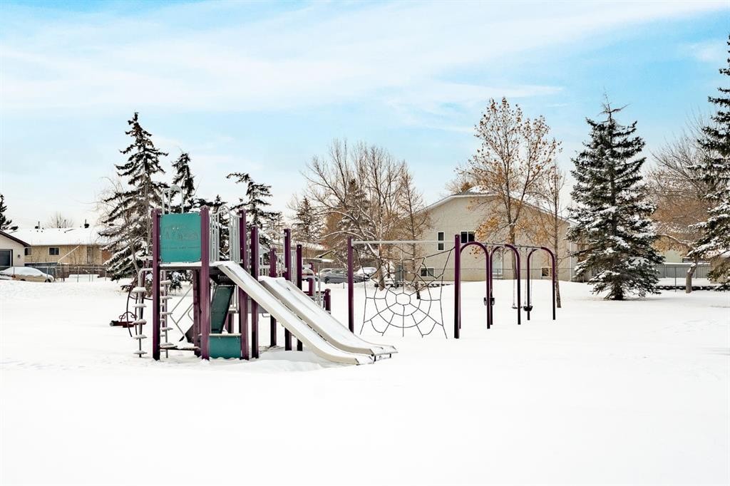 









2715


12

Avenue Southeast, 311,
Calgary,




AB
T2A4X8

