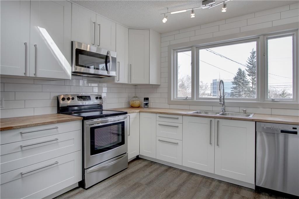 









10212


7

Street Southwest,
Calgary,




AB
T2W 0G3

