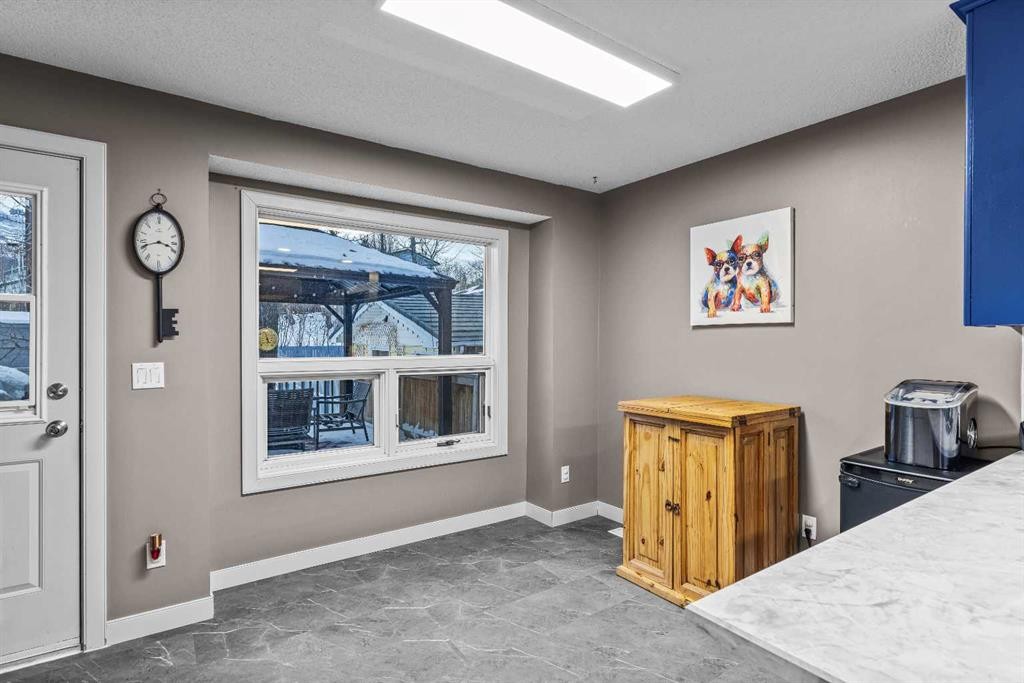 









11


Mt McGillivary

Drive,
Exshaw,




AB
T0L 2C0

