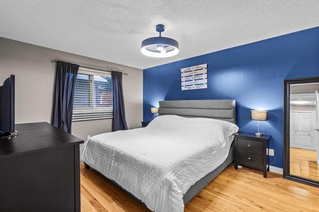 









11


Mt McGillivary

Drive,
Exshaw,




AB
T0L 2C0

