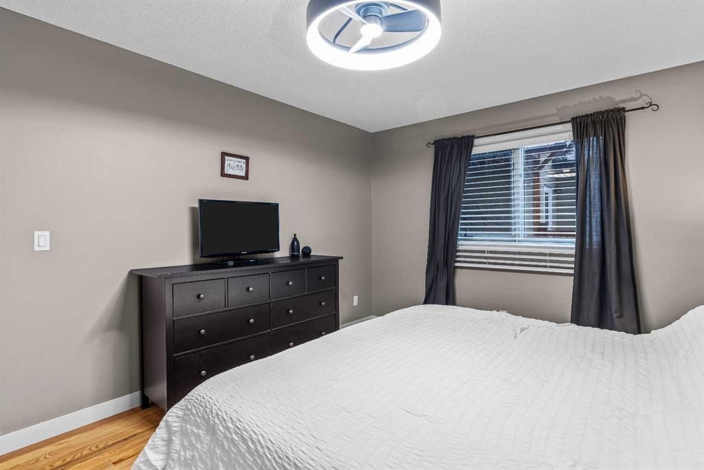 









11


Mt McGillivary

Drive,
Exshaw,




AB
T0L 2C0

