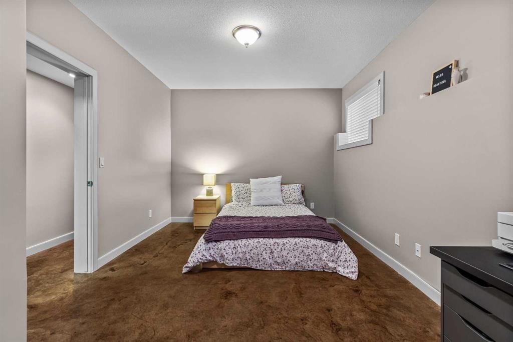 









11


Mt McGillivary

Drive,
Exshaw,




AB
T0L 2C0

