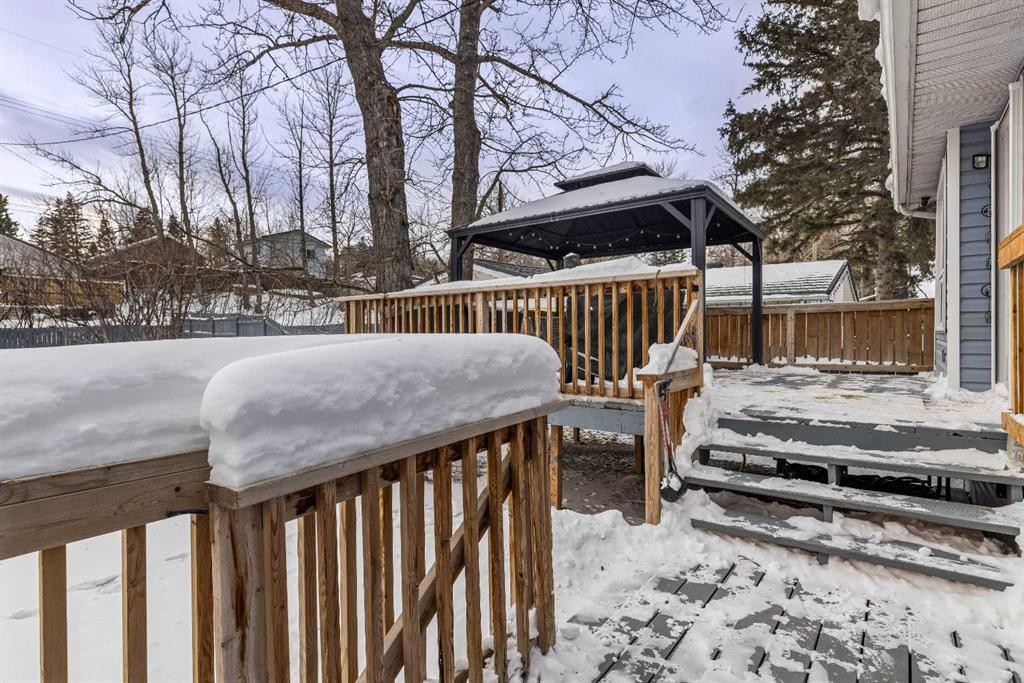 









11


Mt McGillivary

Drive,
Exshaw,




AB
T0L 2C0

