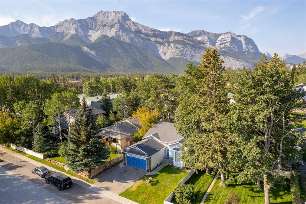 









11


Mt McGillivary

Drive,
Exshaw,




AB
T0L 2C0

