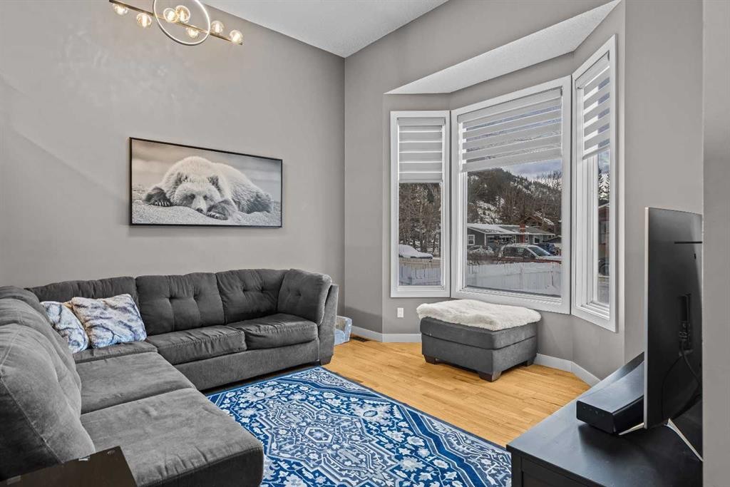 









11


Mt McGillivary

Drive,
Exshaw,




AB
T0L 2C0

