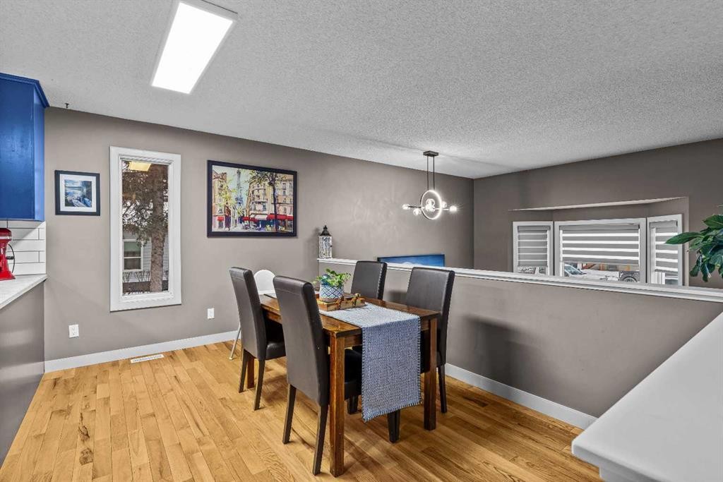 









11


Mt McGillivary

Drive,
Exshaw,




AB
T0L 2C0

