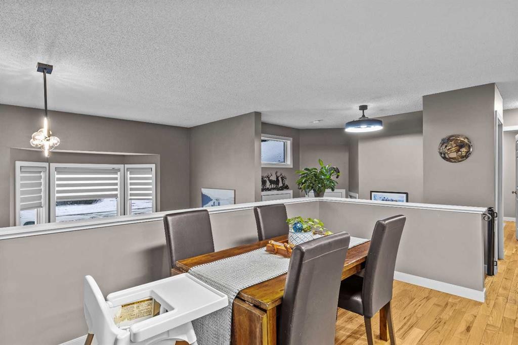 









11


Mt McGillivary

Drive,
Exshaw,




AB
T0L 2C0

