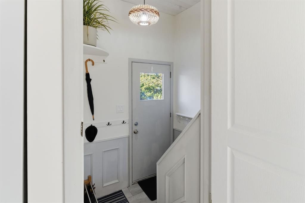 









7019


20

Street Southeast,
Calgary,




AB
T2C0P5

