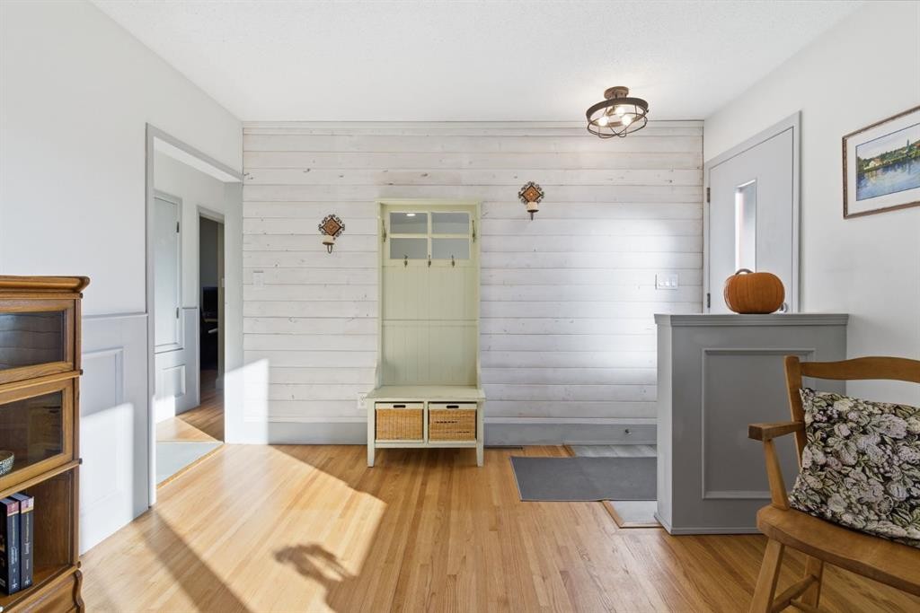 









7019


20

Street Southeast,
Calgary,




AB
T2C0P5

