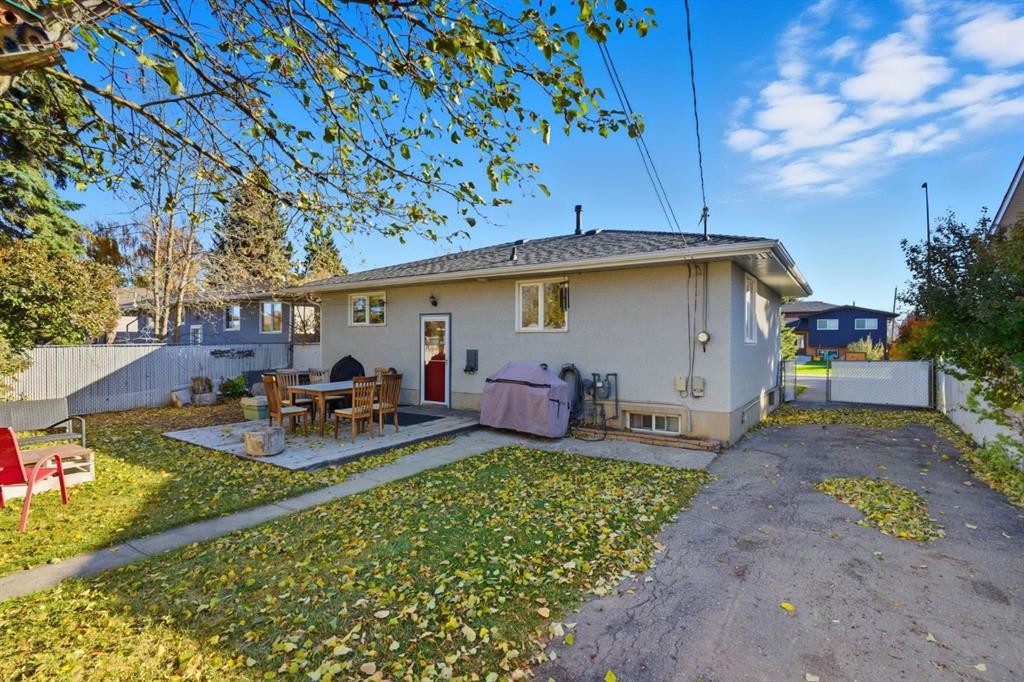 









7019


20

Street Southeast,
Calgary,




AB
T2C0P5

