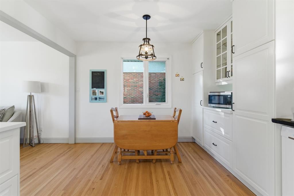 









7019


20

Street Southeast,
Calgary,




AB
T2C0P5

