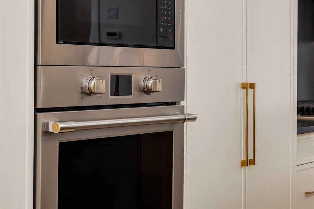 









631


28

Avenue Northwest,
Calgary,




AB
T2M2L2

