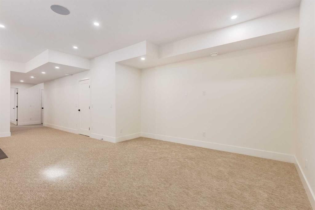 









631


28

Avenue Northwest,
Calgary,




AB
T2M2L2

