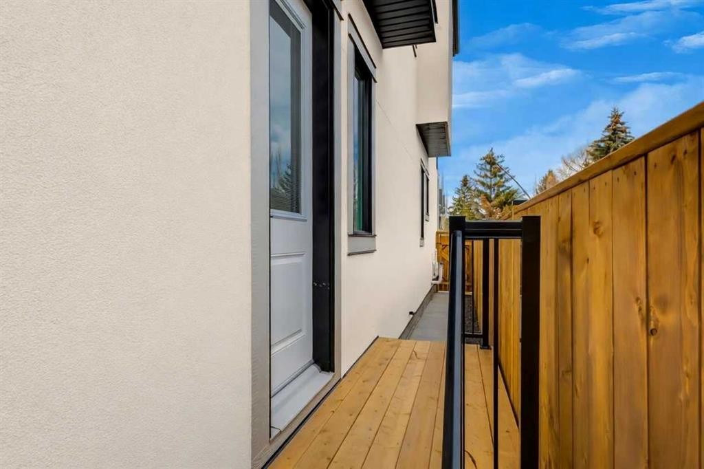 









631


28

Avenue Northwest,
Calgary,




AB
T2M2L2

