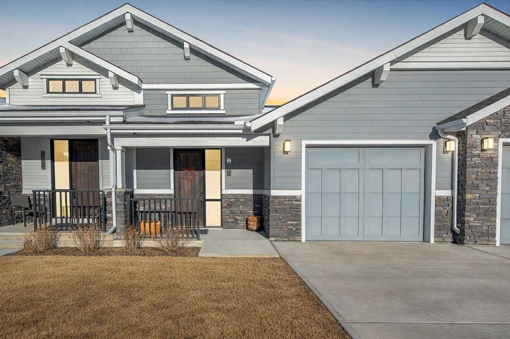 









12572


Crestmont

Boulevard Southwest,
Calgary,




AB
T3B6J5

