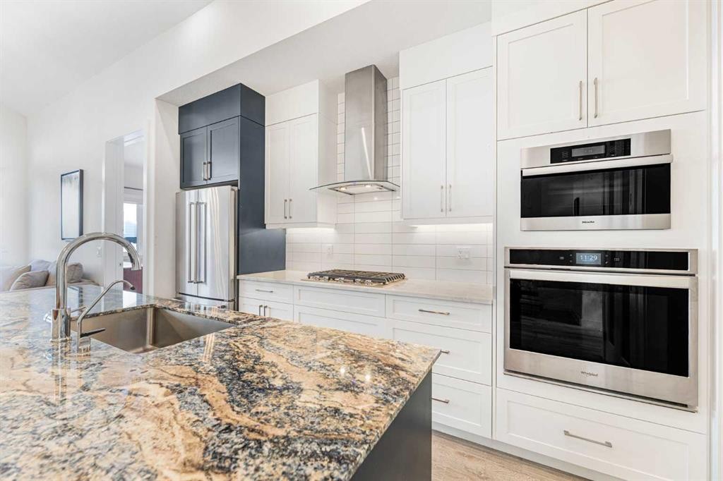 









12572


Crestmont

Boulevard Southwest,
Calgary,




AB
T3B6J5

