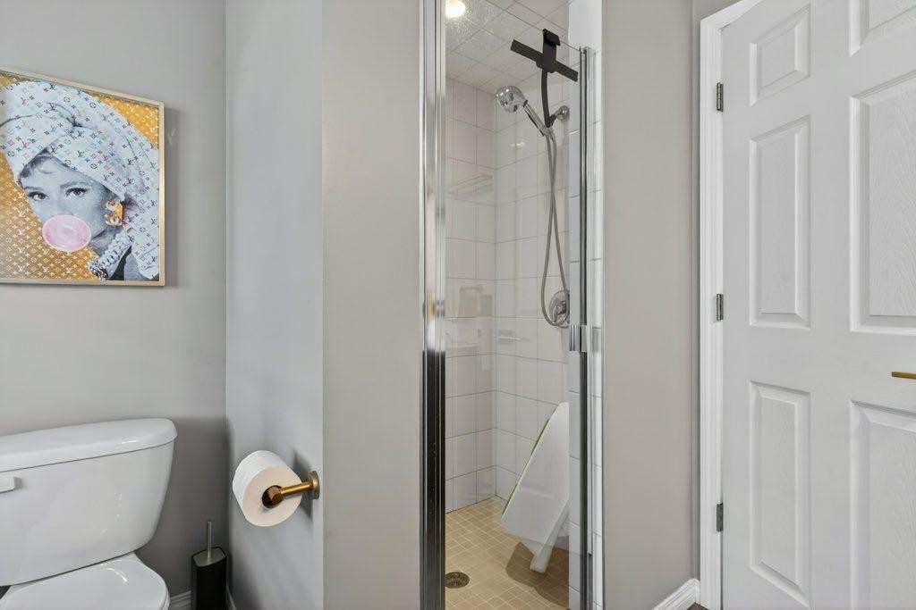 









1012


Windsong

Drive Southwest,
Airdrie,




AB
T4B 0P2

