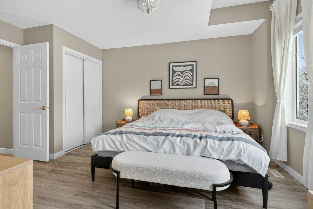 









1012


Windsong

Drive Southwest,
Airdrie,




AB
T4B 0P2

