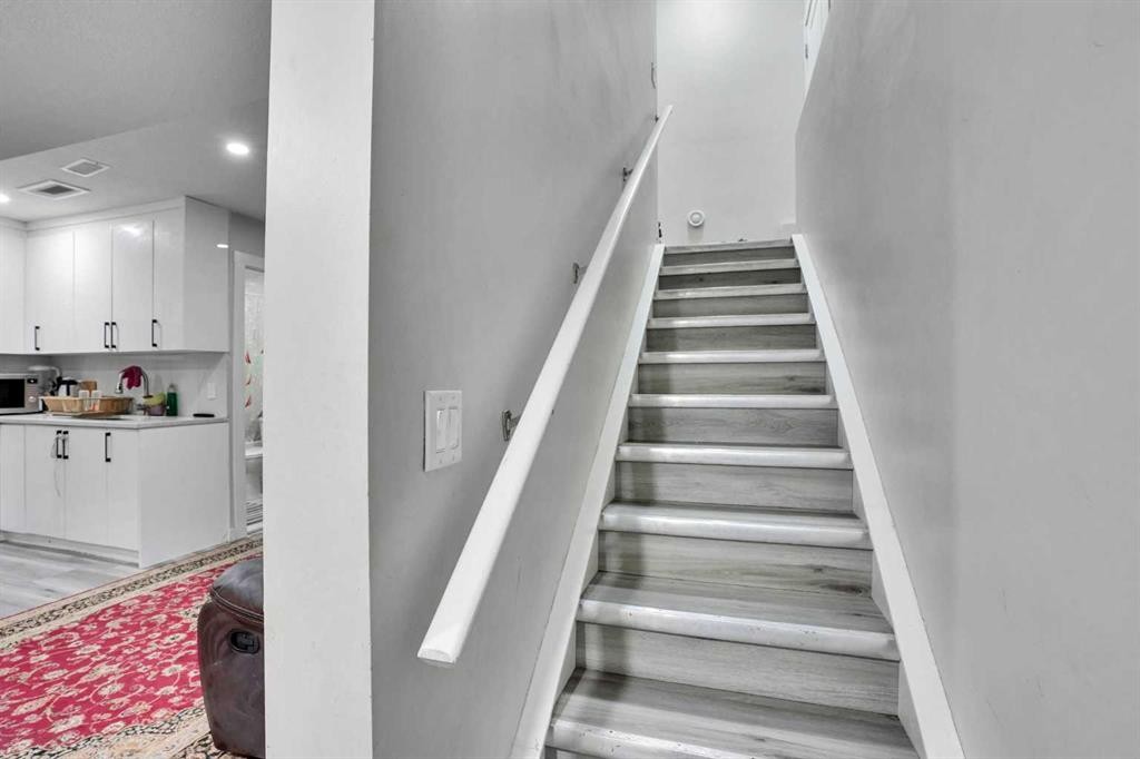 









14


Belvedere

Common Southeast,
Calgary,




AB
T2A 7G8

