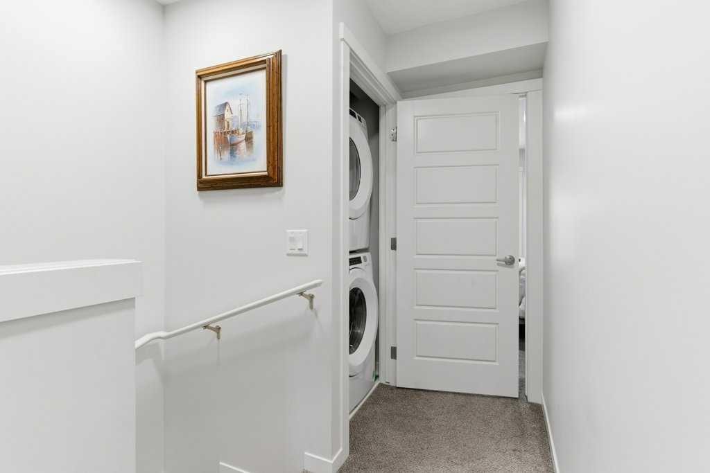 









338


Seton

Circle Southeast, 410,
Calgary,




AB
T3M 3H1

