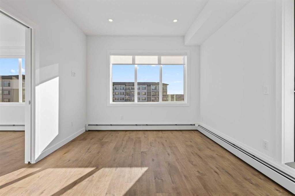 









395


Skyview

Parkway Northeast, 2418,
Calgary,




AB
T3N 2K1

