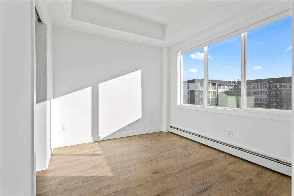 









395


Skyview

Parkway Northeast, 2418,
Calgary,




AB
T3N 2K1

