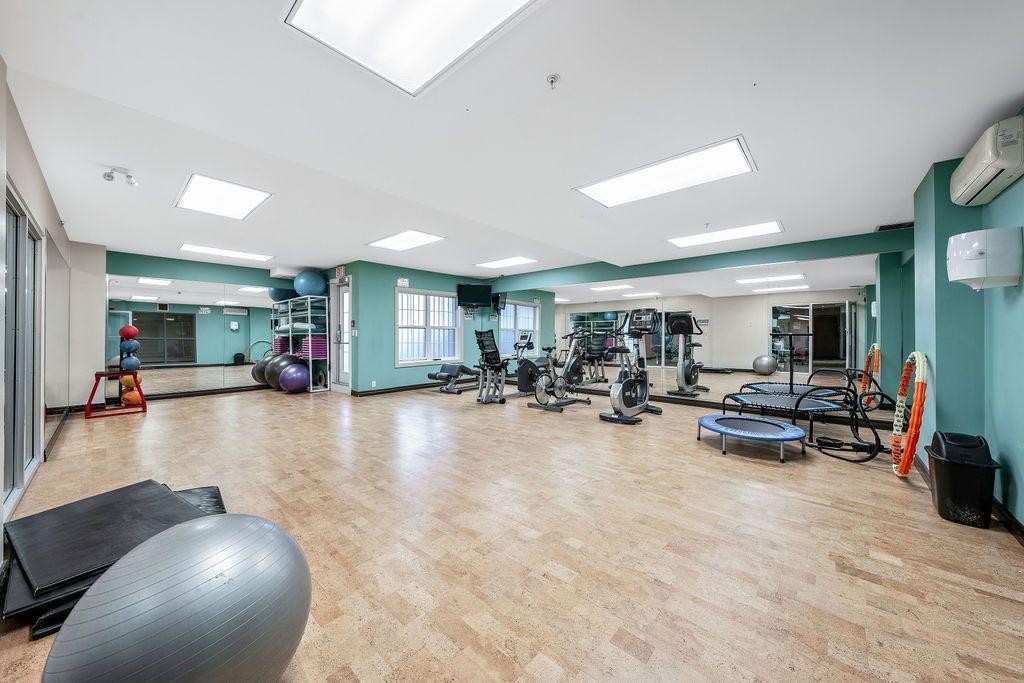 









5605


Henwood

Street Southwest, 3305,
Calgary,




AB
T3E 7R2

