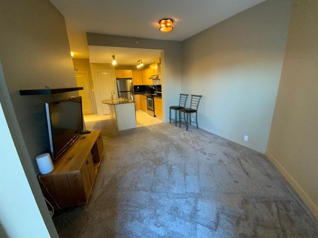 









5605


Henwood

Street Southwest, 3305,
Calgary,




AB
T3E 7R2

