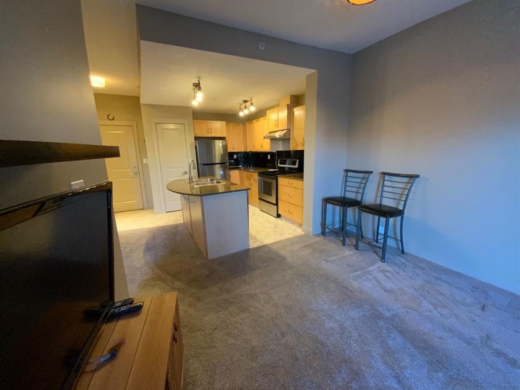 









5605


Henwood

Street Southwest, 3305,
Calgary,




AB
T3E 7R2

