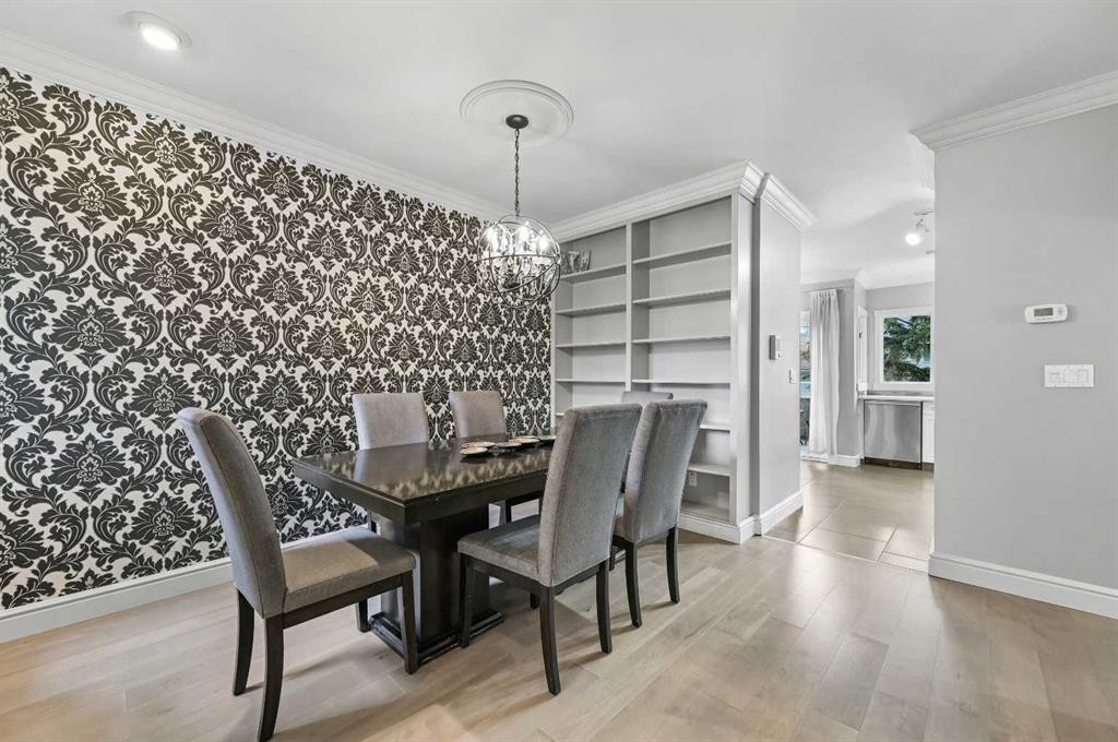 









1611


21

Avenue Southwest, 3,
Calgary,




AB
T2T0M9

