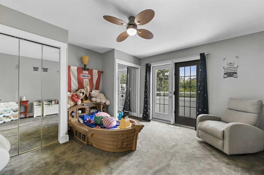 









1611


21

Avenue Southwest, 3,
Calgary,




AB
T2T0M9

