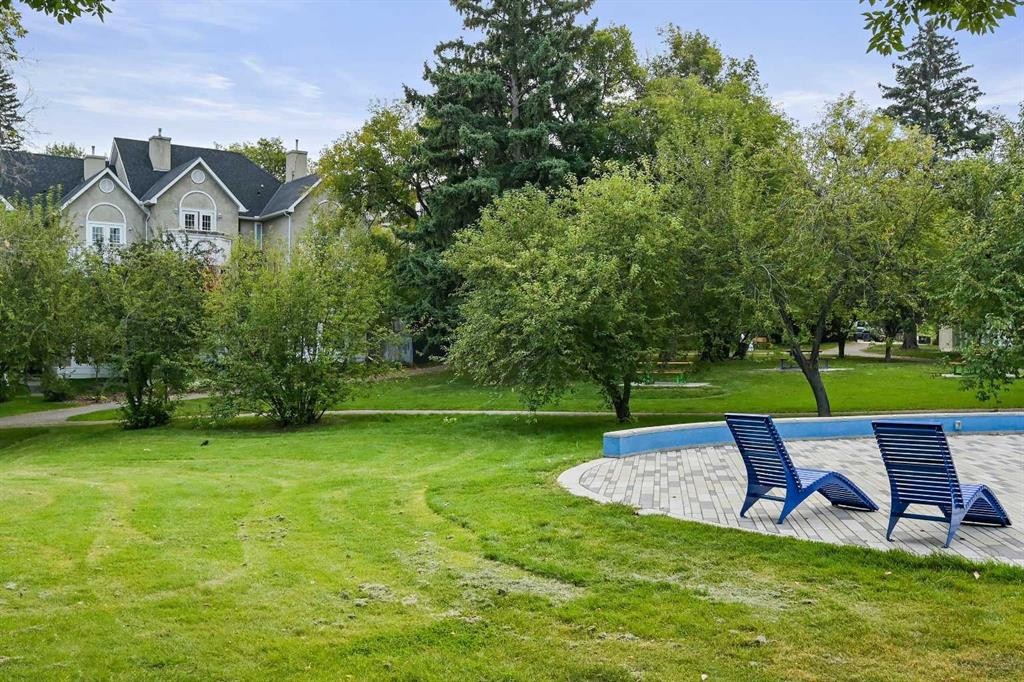 









1611


21

Avenue Southwest, 3,
Calgary,




AB
T2T0M9

