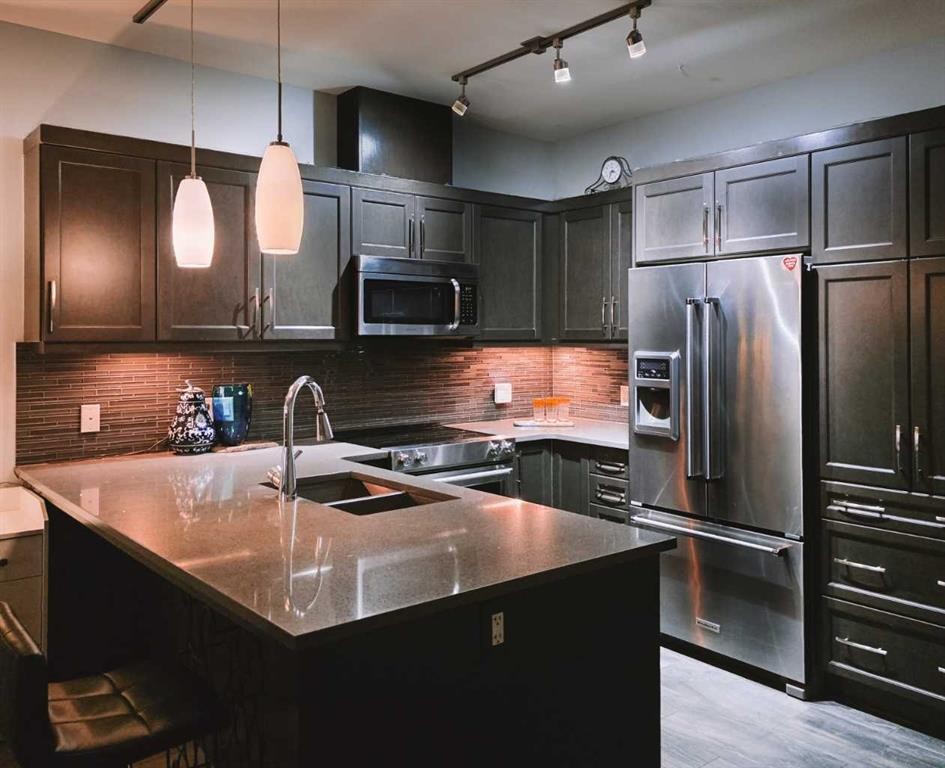 









450


Kincora Glen

Road Northwest, 3412,
Calgary,




AB
T3R 1S2

