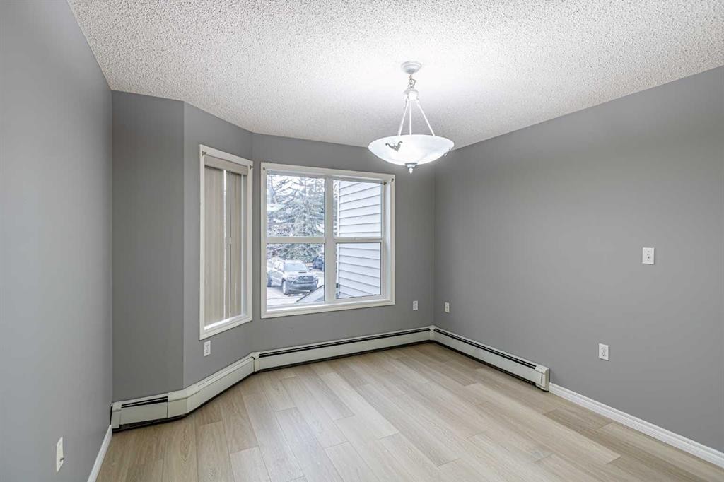 









6800


Hunterview

Drive Northwest, 216,
Calgary,




AB
T2K 6K5

