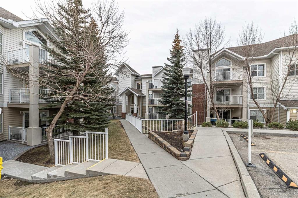 









6800


Hunterview

Drive Northwest, 216,
Calgary,




AB
T2K 6K5


