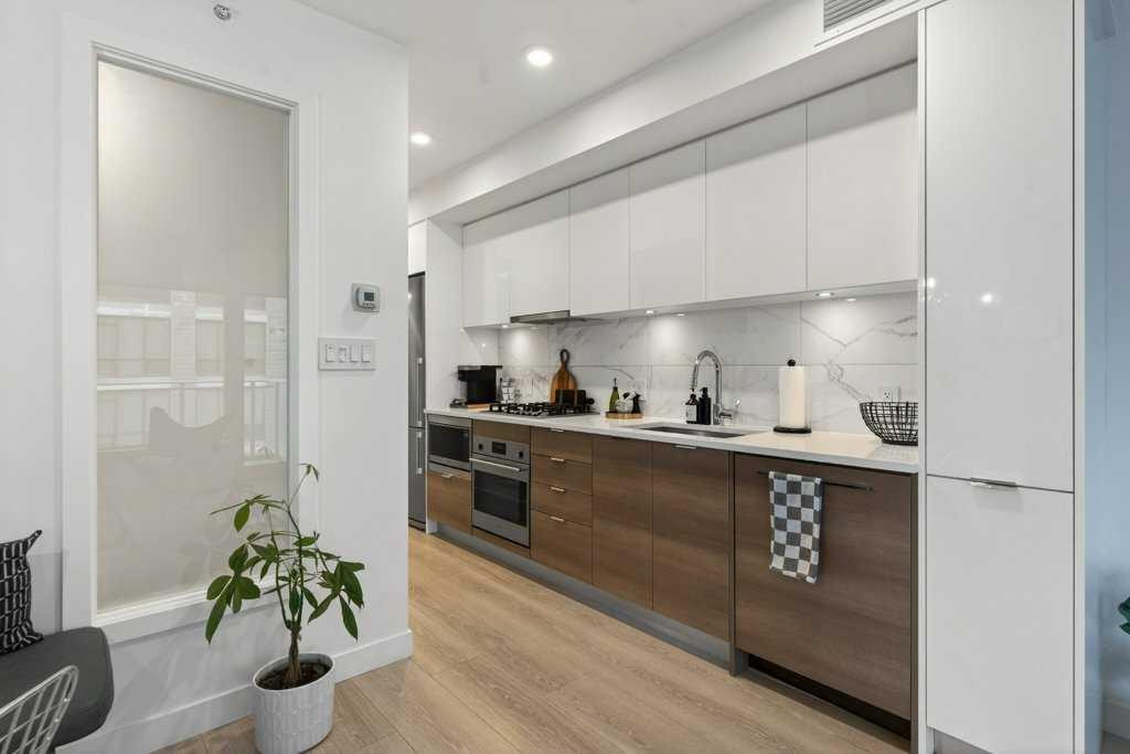 









108


Waterfront

Court Southwest, 503,
Calgary,




AB
T2P 1K7

