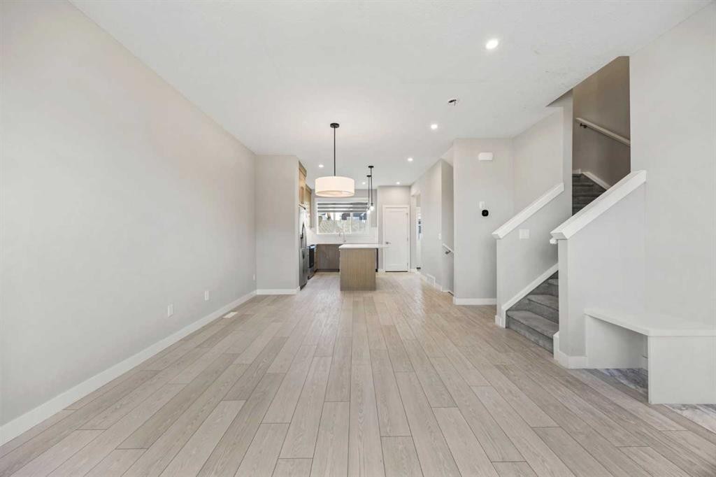 









204


Chelsea

Manor,
Chestermere,




AB
T1X2P5

