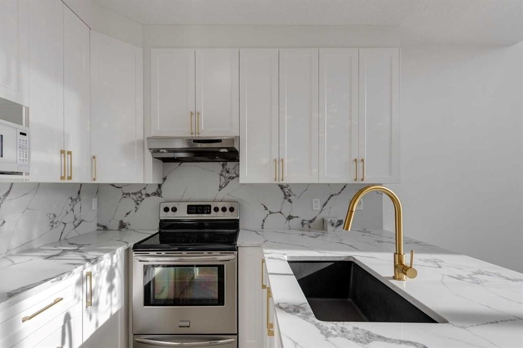 









527


15

Avenue Southwest, 403,
Calgary,




AB
T2R 1R5

