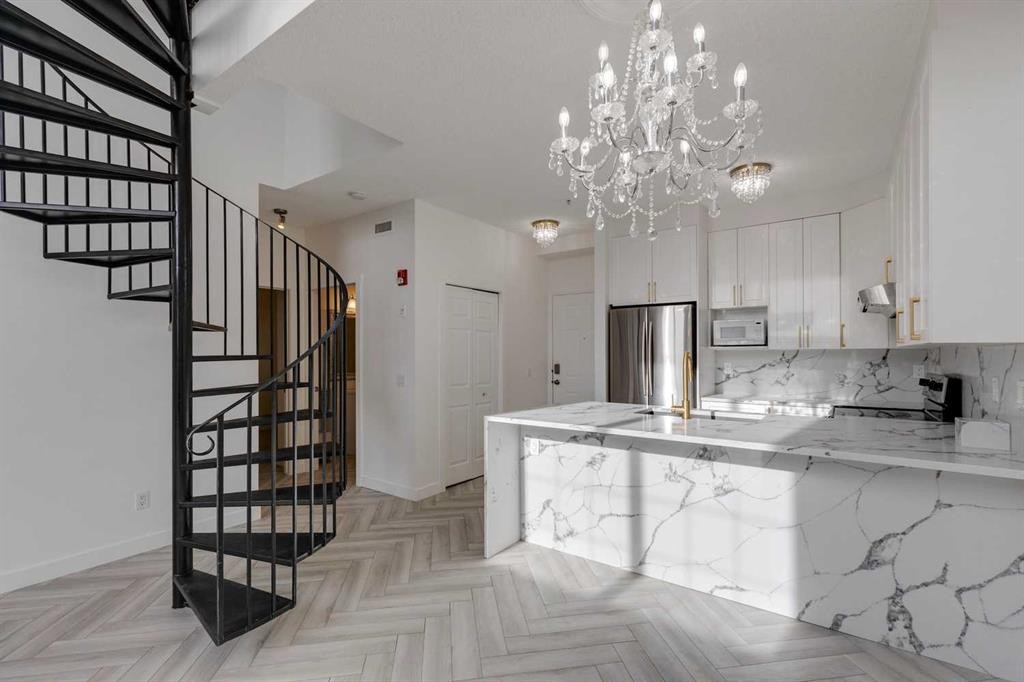 









527


15

Avenue Southwest, 403,
Calgary,




AB
T2R 1R5

