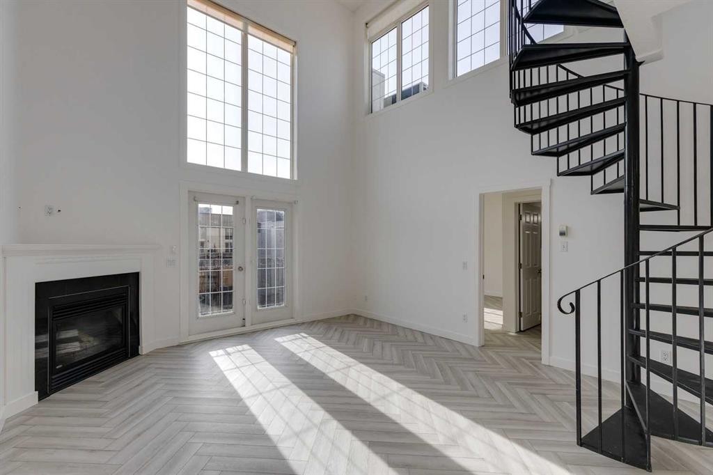 









527


15

Avenue Southwest, 403,
Calgary,




AB
T2R 1R5

